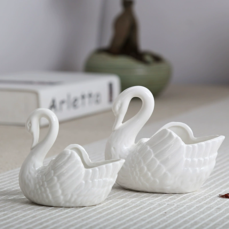 Flowerpot, ceramic swan for office, creative storage system