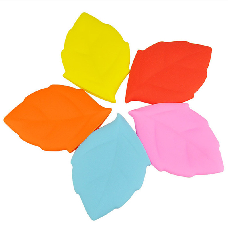 创意硅胶枫叶漱口杯 旅行便携折叠水杯厂家批发 创意户外硅胶水杯