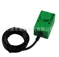 隔离变压器;其他继电器;控制变压器