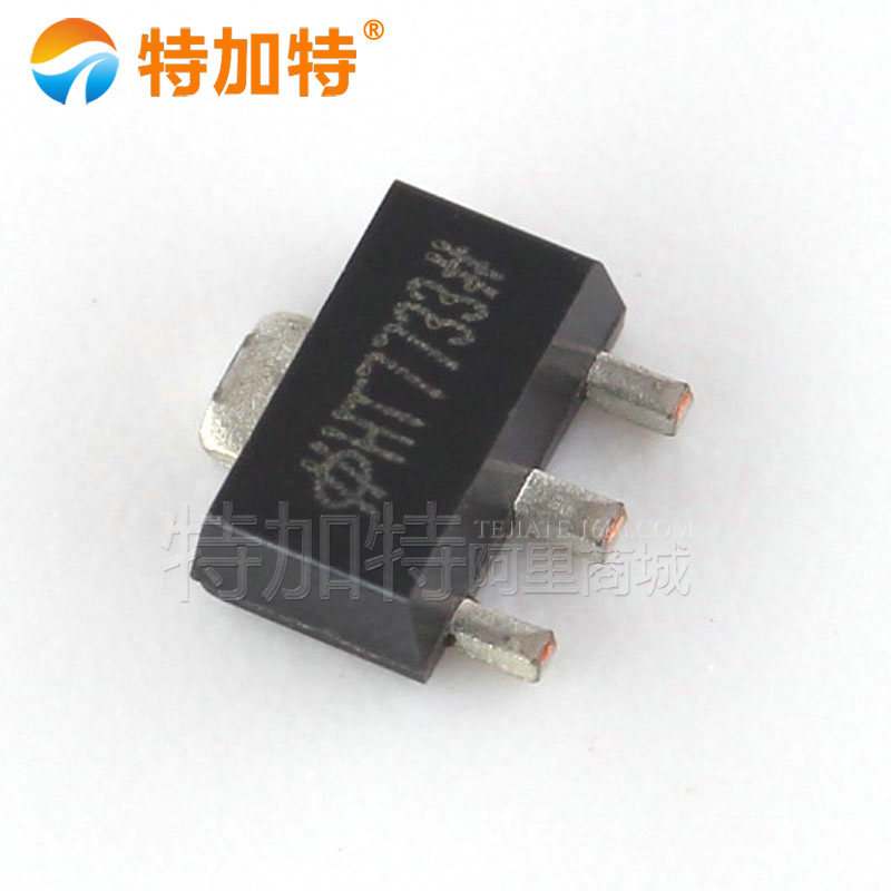 HT7733 SOT-89 三端稳压芯片/稳压管 原装现货