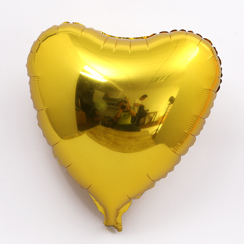 Oro en forma de corazón de 18 pulgadas