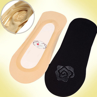 �ļ�������z��Ȧ���z�޵��[�δ��m�o��һƬʽŮʿ��Ó�������m��