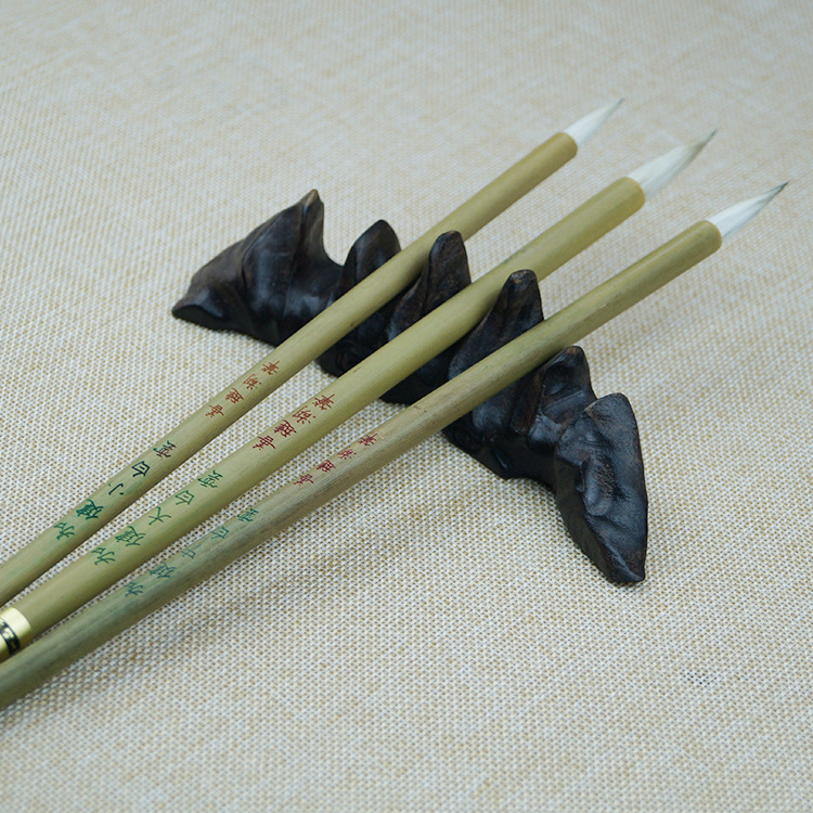 Ventas de fábrica Jiajian White Cloud cepillo de escritura se puede procesar y personalizar especificaciones grandes, medianas y pequeñas caligrafía completa y pintura al por mayor especial