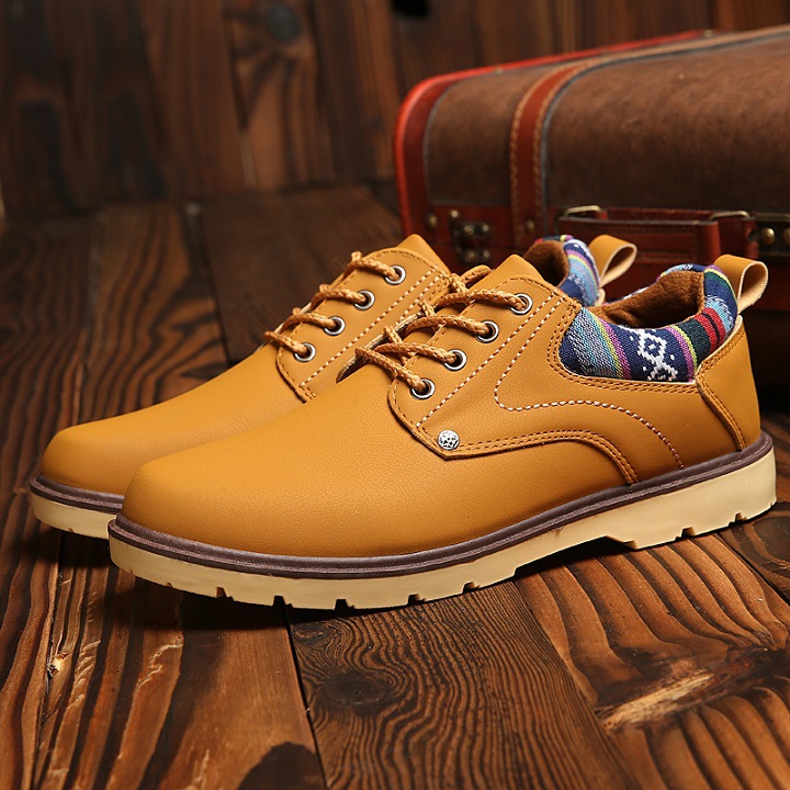 2020 Otoño nuevos zapatos de cuero casuales de negocios para hombres zapatos antideslizantes impermeables zapatos bajos zapatos de hombre entrega de una sola pieza image 3