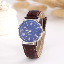 韩版时尚手表流行欧美蓝光运动个性中学生潮男女超薄情侣手表厂家