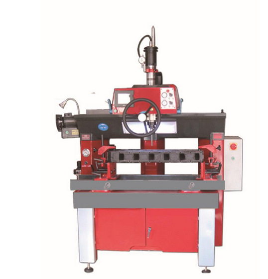 TQZ8560气门座镗床