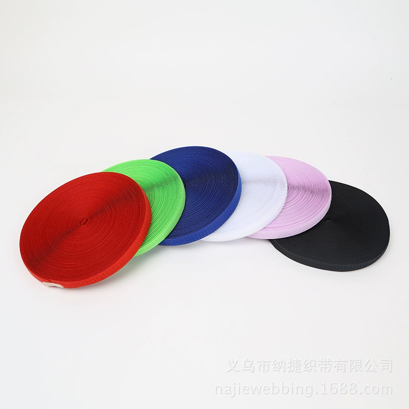 Рекламные поставки полиэфира Velcro Женская Пряжка мужская и женская Пряжка колючий черный и белый ремень на липучке в наличии