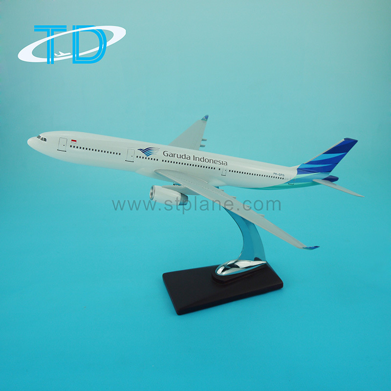 空客飞机模型 印尼鹰航A330-300树脂静态1/200航模摆饰