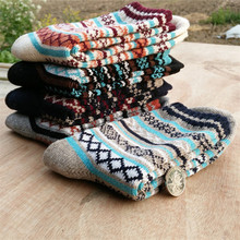 日系原宿民族风男袜 新款兔羊毛袜中筒袜 秋冬厚款粗线袜子批发