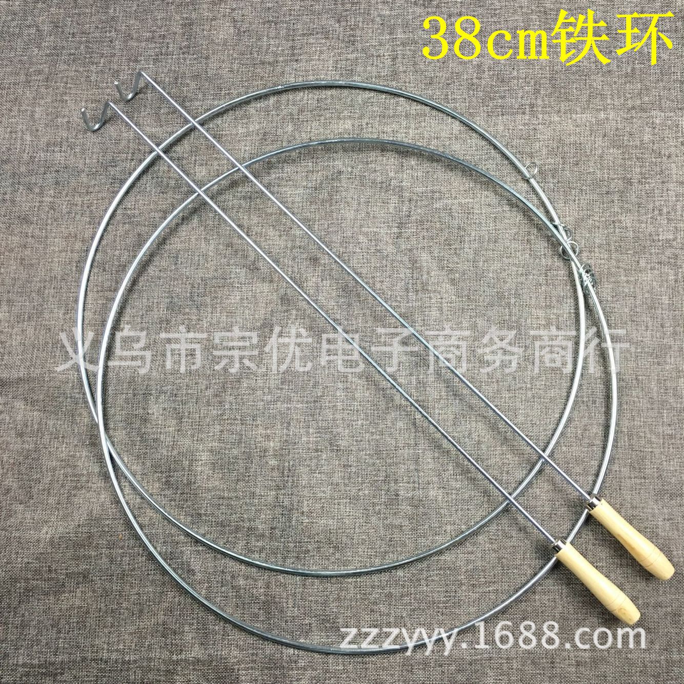 Factory Direct Sales Rolling Hoop Nostalgic Children's Toy Flat Thick Solid Push Hoop Temple Fair Scenic Spot Street Stall Wholesale