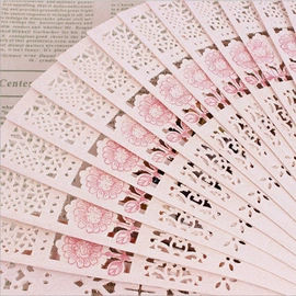 收纳盒;清洁球/刷;衣钩/挂钩