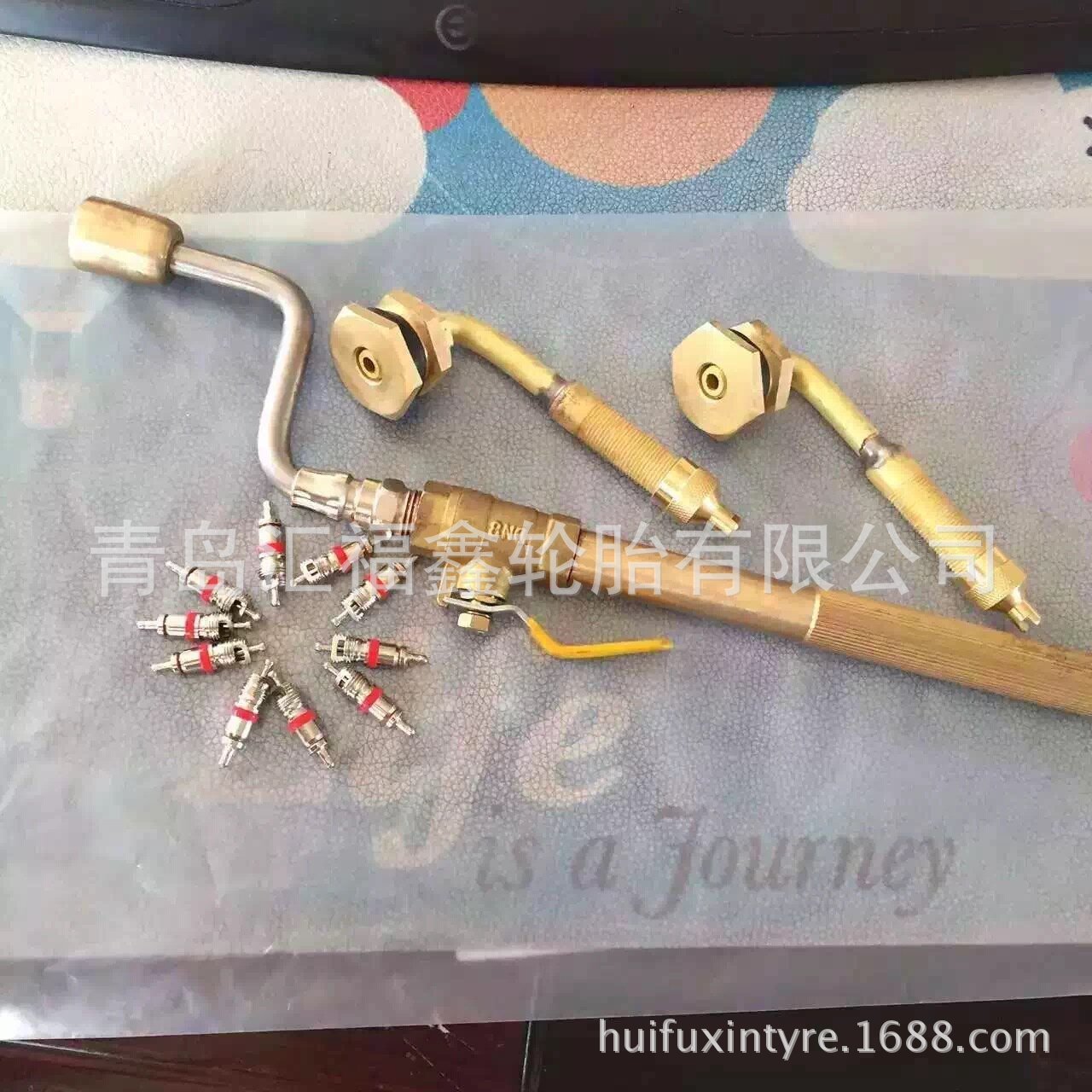 出口/批发385/95R25  445/95R25 吊车充气杆及气门嘴