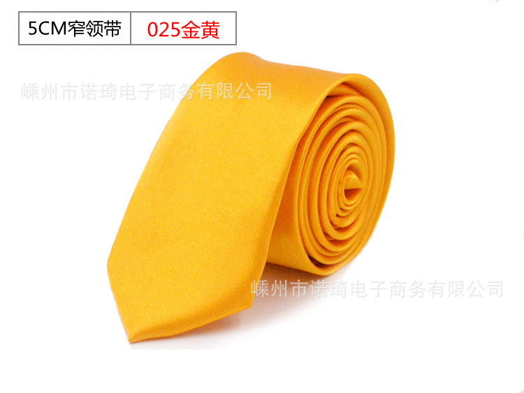 Corbata de los hombres en stock 5cm estilo coreano color sólido lazo estrecho negocio casual grupo corbata fábrica al por mayor