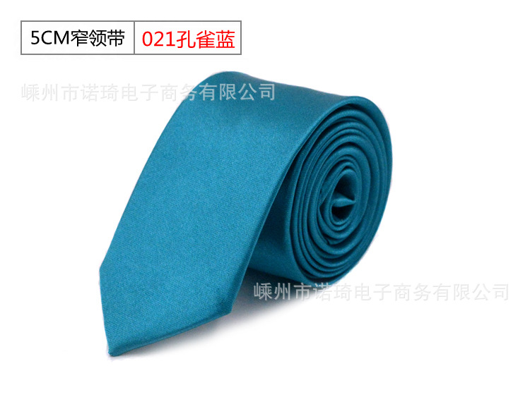 Corbata de los hombres en stock 5cm estilo coreano color sólido lazo estrecho negocio casual grupo corbata fábrica al por mayor