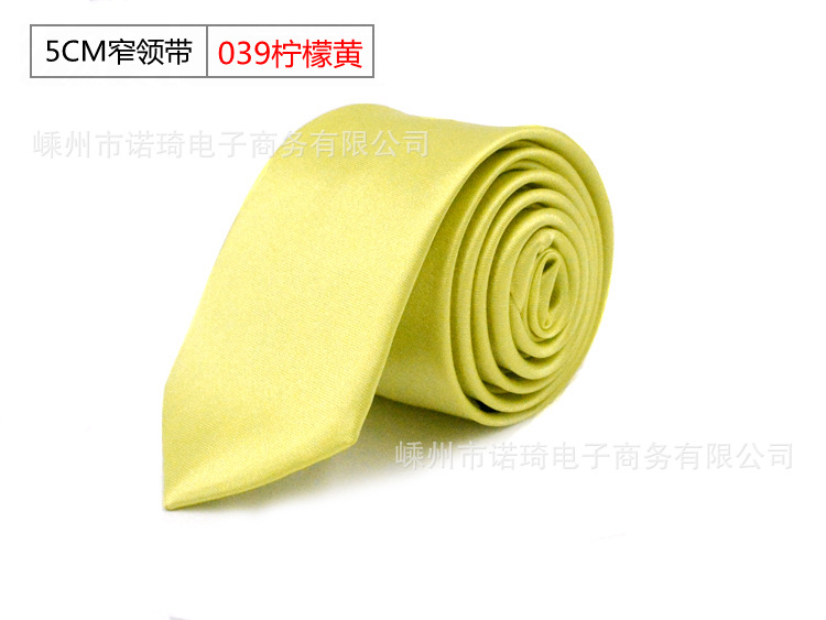 Corbata de los hombres en stock 5cm estilo coreano color sólido lazo estrecho negocio casual grupo corbata fábrica al por mayor