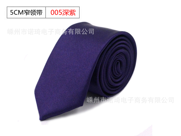 Corbata de los hombres en stock 5cm estilo coreano color sólido lazo estrecho negocio casual grupo corbata fábrica al por mayor