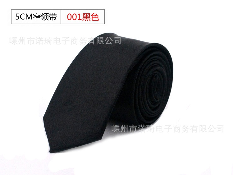 Corbata de los hombres en stock 5cm estilo coreano color sólido lazo estrecho negocio casual grupo corbata fábrica al por mayor