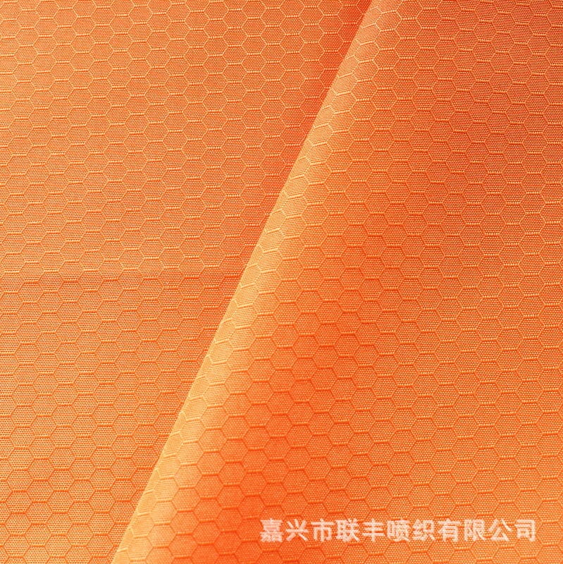 春亚纺小提花格子75D六边格足球格0.3cm格子  功能性户外运动服料