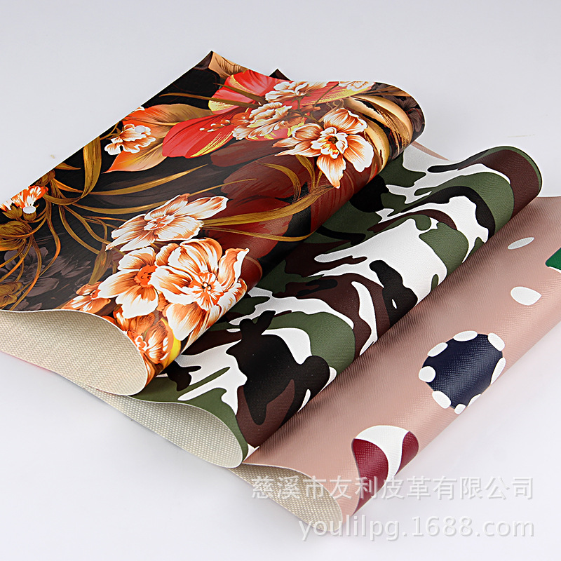各系列PU皮花色 图案  PVC箱包革 印花皮革面料批发