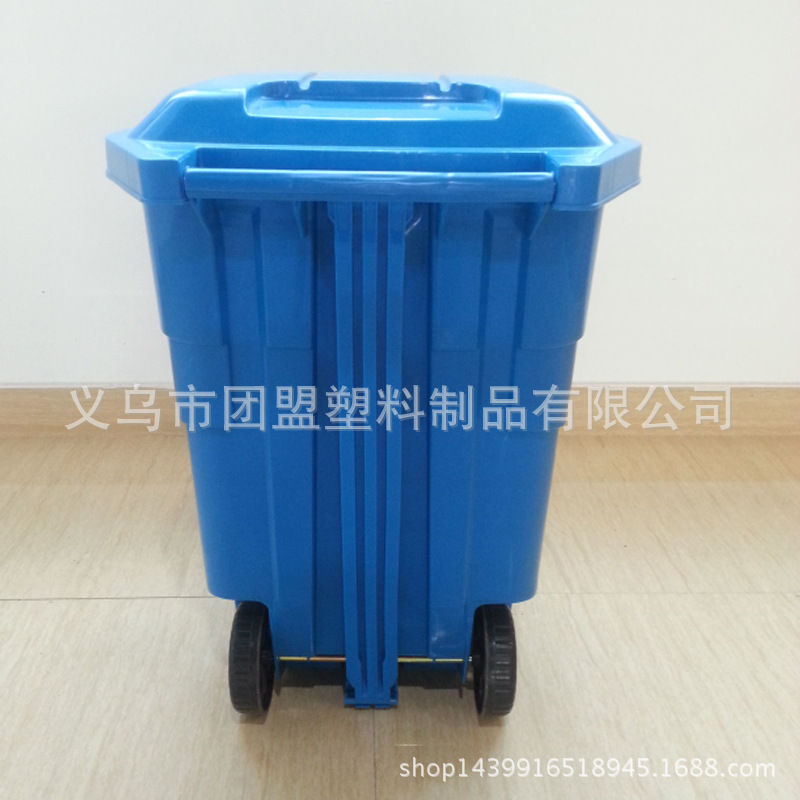 厂家供应 新款双轮垃圾桶 50升塑料垃圾桶两轮带脚踏带盖