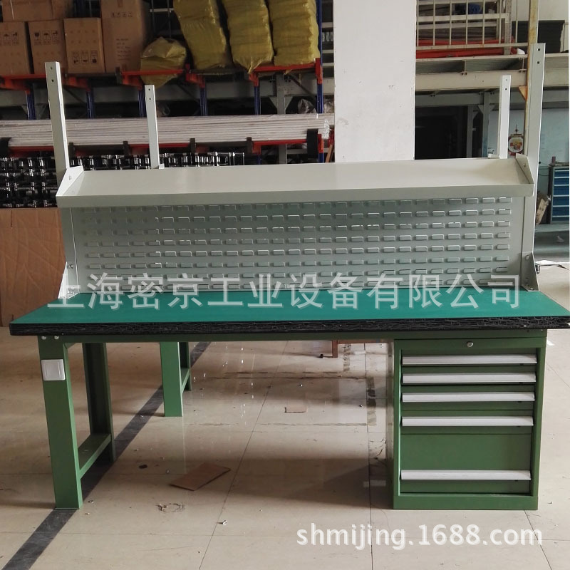 车间操作工作台流水线包装台防静电操作工作台厂家供应