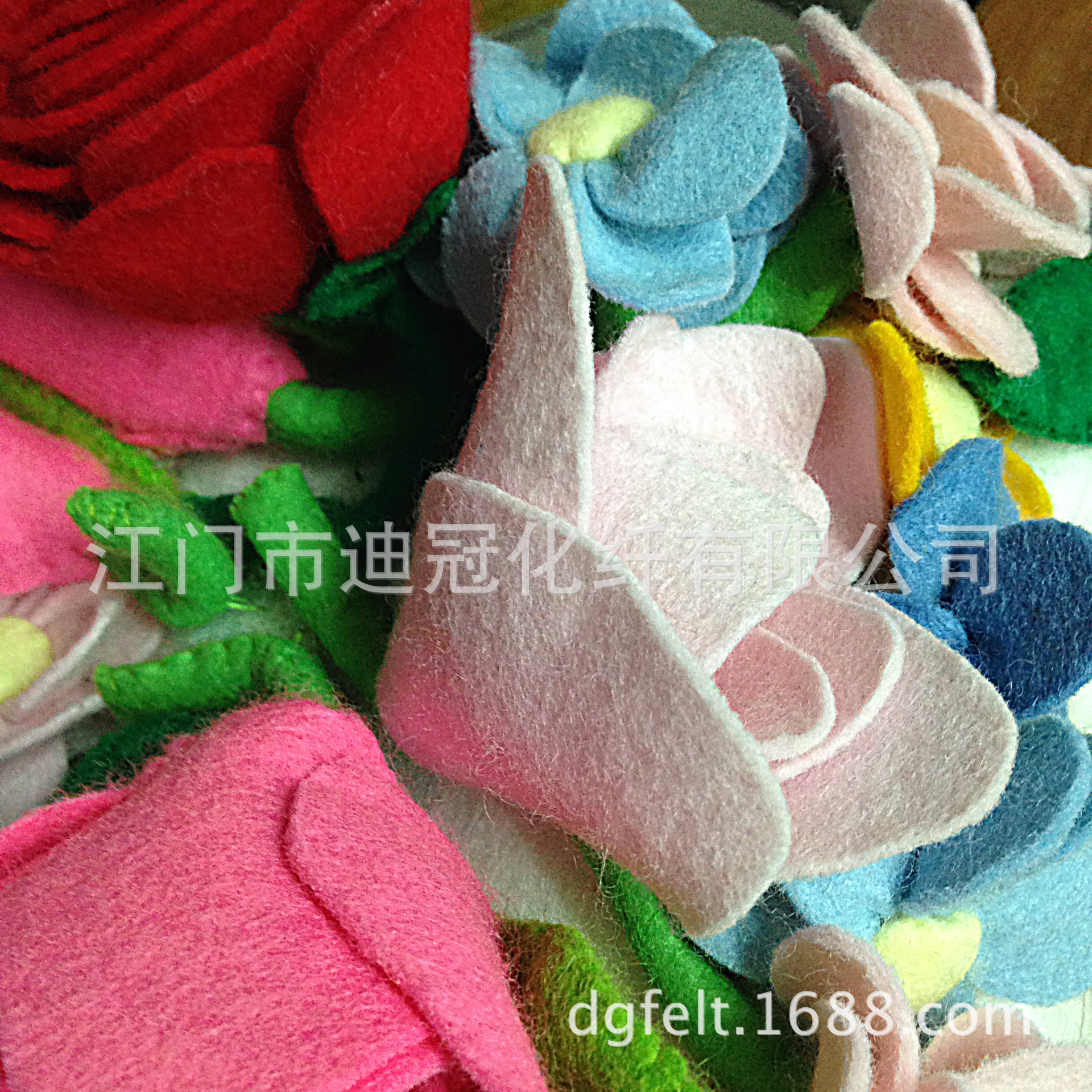 厂家直1.4MM厚软幼儿园手工diy装饰彩色戟绒毛毡布不织布 不织布