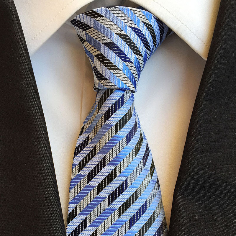 Capacious professional tie