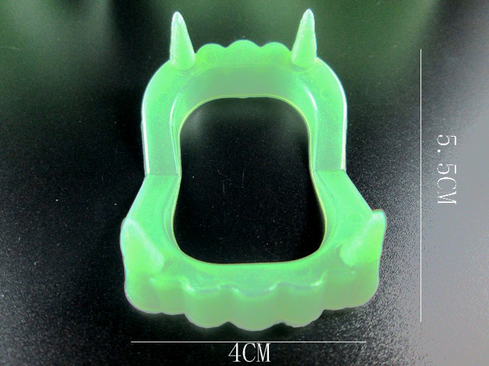 Luminous denture
