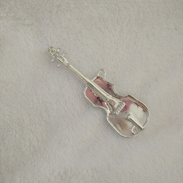 Decorations with accessories