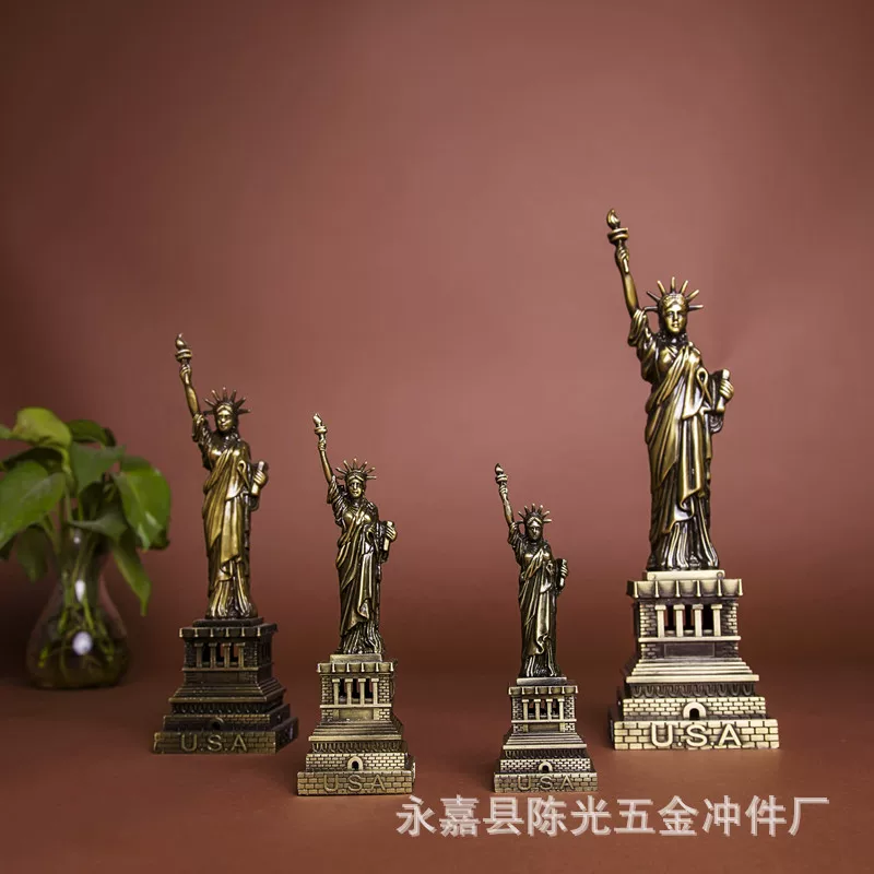 Creative home office bar porch craftsmanship Liberty goddess boutique decoration tour souvenir