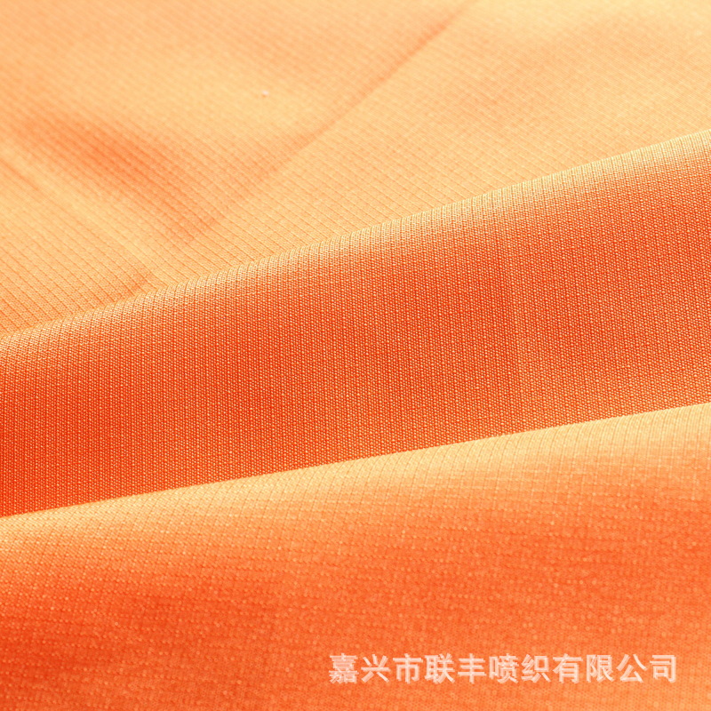 热销产品240T春亚纺0.1格子一分格 夹克运动服冲锋衣校服面料