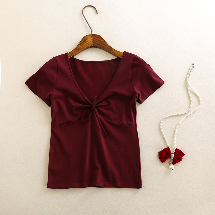 Короткий красный