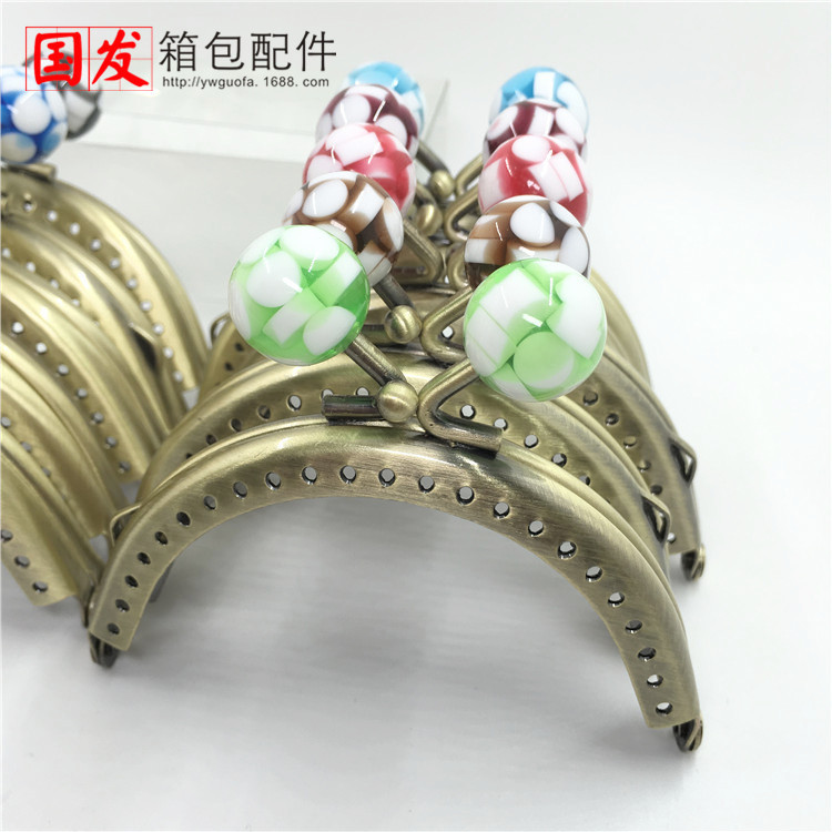 Sin stock, puede hacer productos: 8.5CM semidondón brillante caramelo de jalea cabeza de bronce de oro 0183 - GT