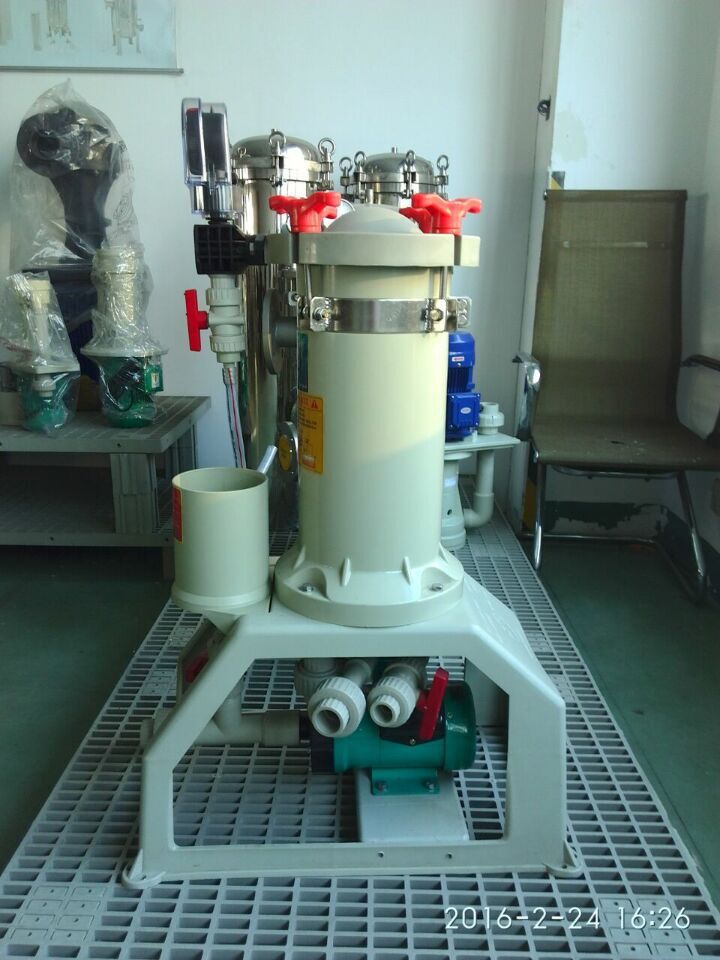 化工、化肥、制药、水处理专用PE微孔膜滤芯配套精密塑胶PP过滤器