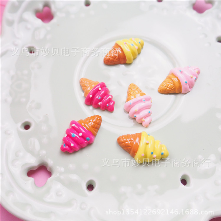 Resin Imitation Polka Dot Ice Cream Cone Patch DIY Desktop Ornament Keychain Clog Shoe Accessory Pendant Resin Imitation Polka Dot Ice Cream Cone Patch DIY Desktop Ornament Keychain Clog Shoe Accessory Pendant