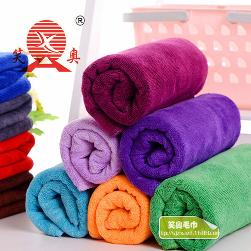 Factory direct sales brushed thickened microfiber soft water-absorbent car wash and wipe small square towel with logo