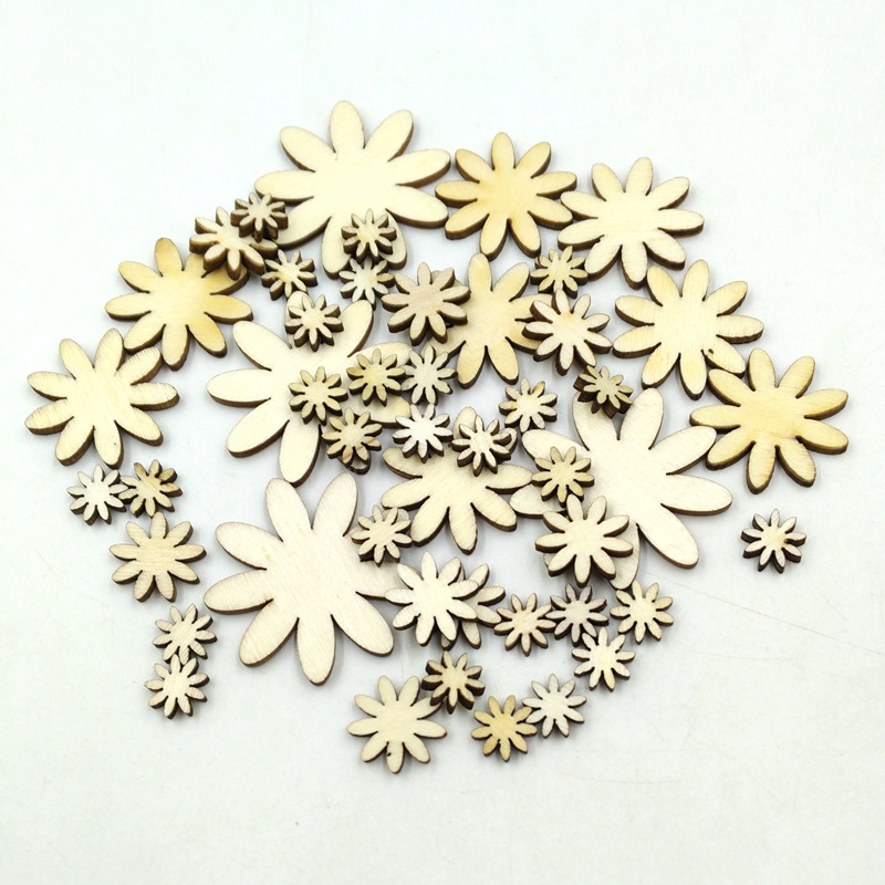 10-35mm Botones de flor de ciruelo de tronco Mezcla de tamaño europeo y americano 50/100 piezas en un paquete de madera