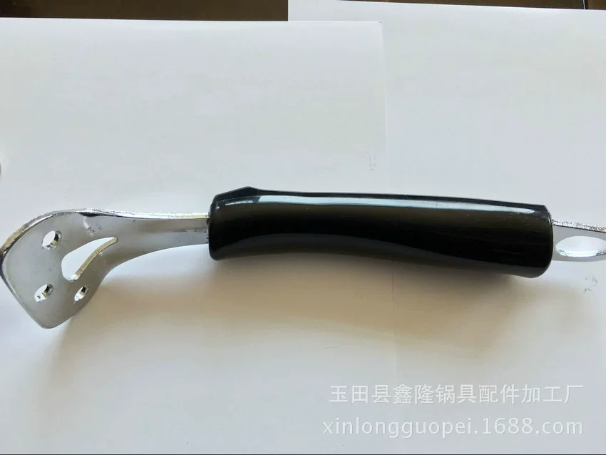 Черный пластмассовый корпус, аксессуары, увеличенная толщина