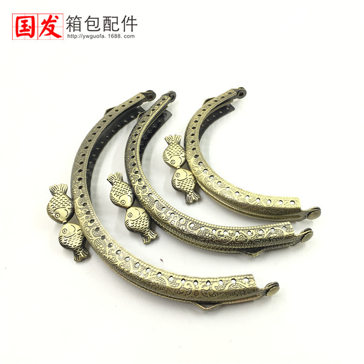 Nuevo: 8.5CM, 10.5CM, 12.5CM semicircular pez pequeño oro oro oro oro cabeza de pez oro