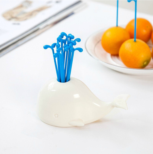 Cute Beluga Fountain Fruit Fork Set Creative Animal Whale Fruit Picks Fashionable Small Forks 16 Boxes