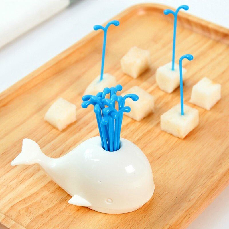 F cute white whale fountain fruit fork set creative animal fruit sign fashion small fork 16