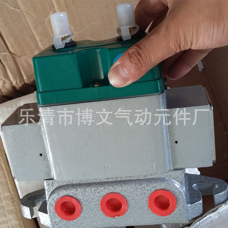 电控换向阀DQK-2642C管接AC220V DC24V 4分螺纹PT1/2