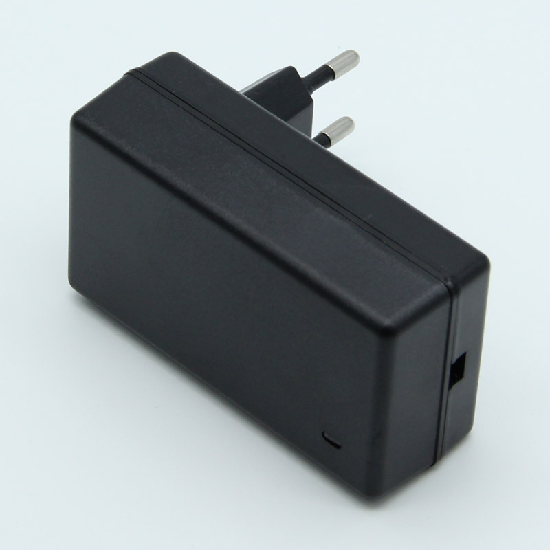 36W立式电源欧规充电器外壳 18Wled207电源外壳 可做泰规韩规