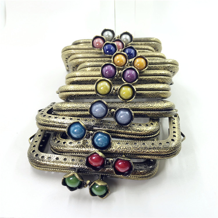 8.5CM cuadrado en relieve plano loto cabeza Jinfu坑 14 color opcional fábrica directa 0192 - GT