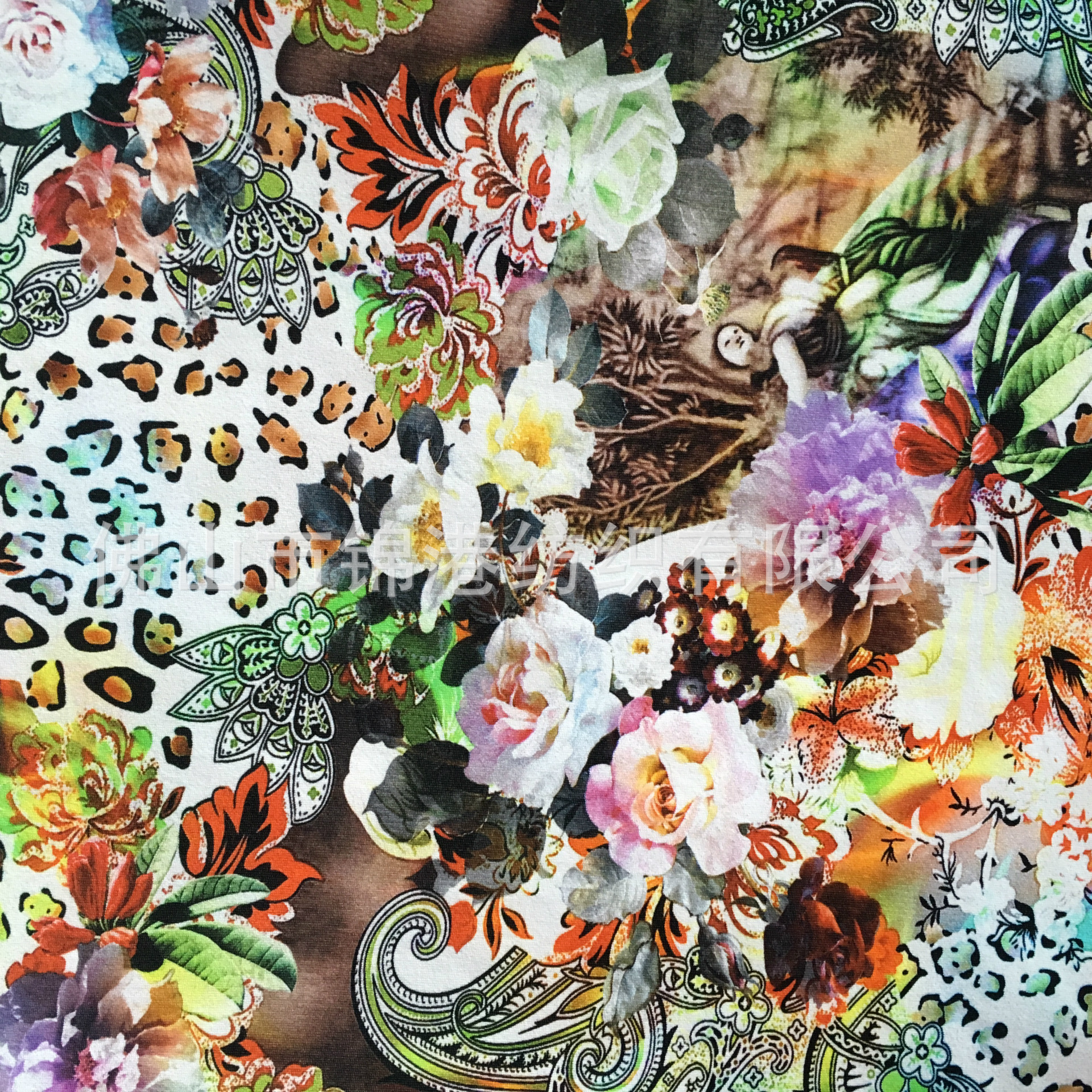 厂价直供锦纶数码印花泳衣面料 时装烫金布 提花布网眼布针织面料