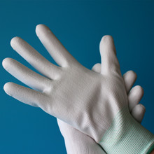 13针PU涂掌针织尼龙 白色涂层浸胶 手掌涂层劳保线手套