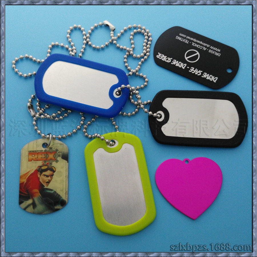 厂家直销 不锈钢拉丝腐蚀标 金属狗牌吊牌挂件 丝印滴胶倒边加工