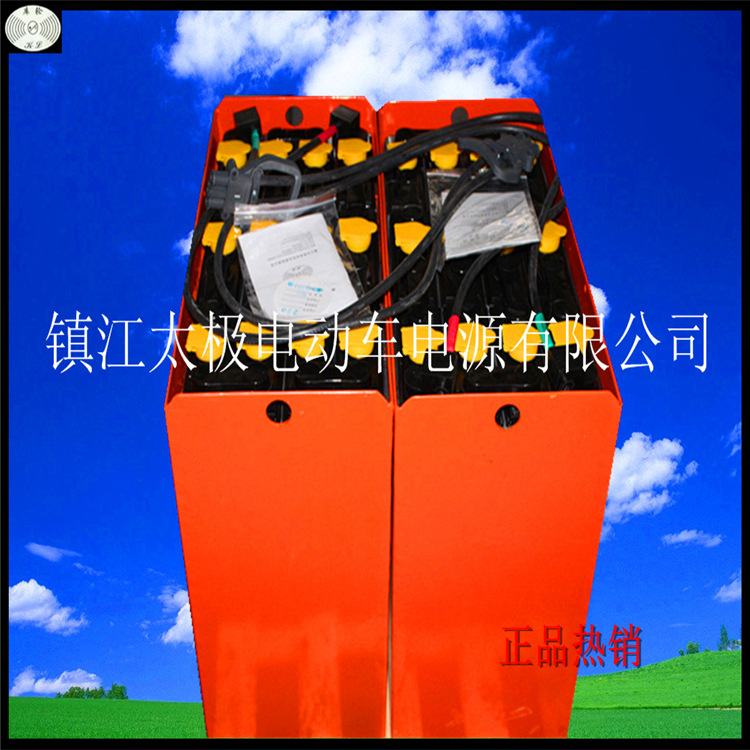 适用雷蒙牵引车8610用24V620AH 4PZS620牵引车蓄电池、电瓶组