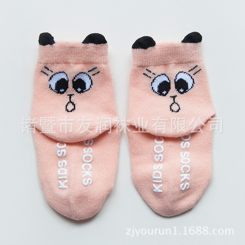 Nueva Corea del Sur orejas tridimensionales de dibujos animados bebé calcetines bebé antideslizante todos los calcetines de los niños algodón 0-1 años estilo de liquidación