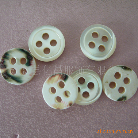 进口马蹄螺小圆边贝壳纽扣衬衣花底真贝壳钮扣四眼细边POLO衫钮扣
